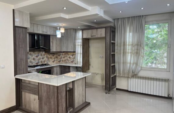 آپارتمان 150 متری دو خواب در تهران پارس