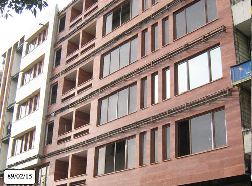 فروش ساختمان اداری تجاری 3 طبقه با پایان کار در تهران