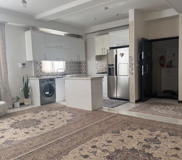 آپارتمان 74 متری دو خوابه در منطقه 20 تهران